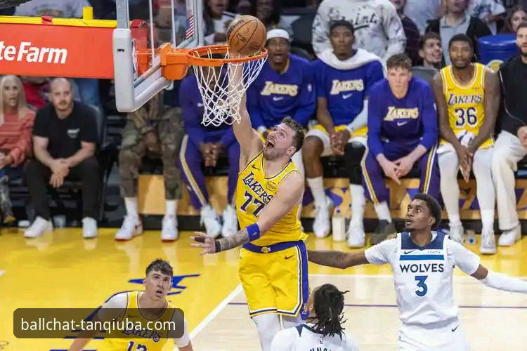 湖人客场力克步行者，东契奇43分率队止颓，谈球吧体育平台带来高清赛事解读